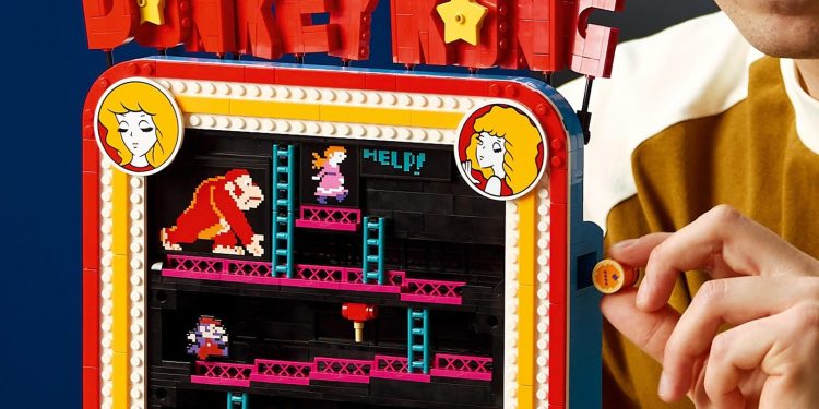 Lego bringt spielbaren Donkey-Kong-Automaten für Nostalgiker