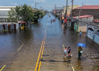 Klimaforscher Hansen: El Niño ist "jenseits der Skala"