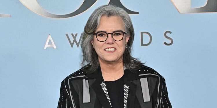 Rosie O’Donnell moderiert Kimmels Show und attackiert Trump